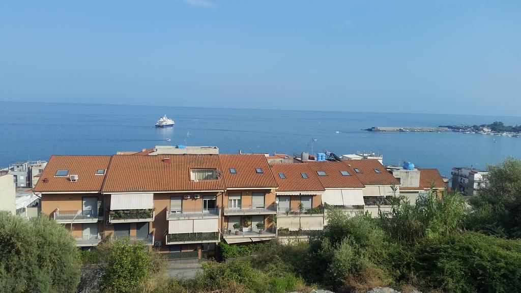 Baia Giardini Apartments 외부 사진