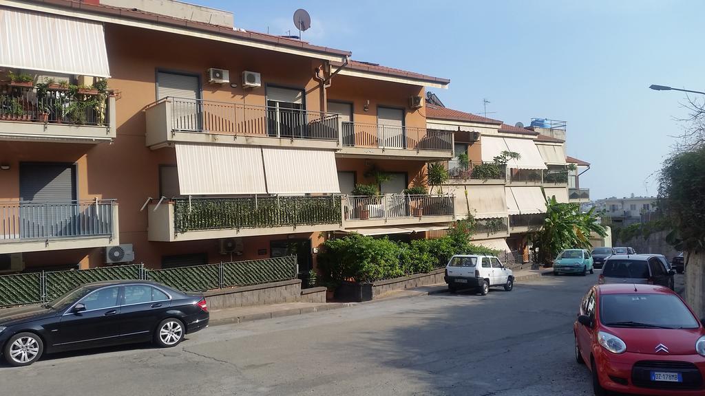 Baia Giardini Apartments 외부 사진