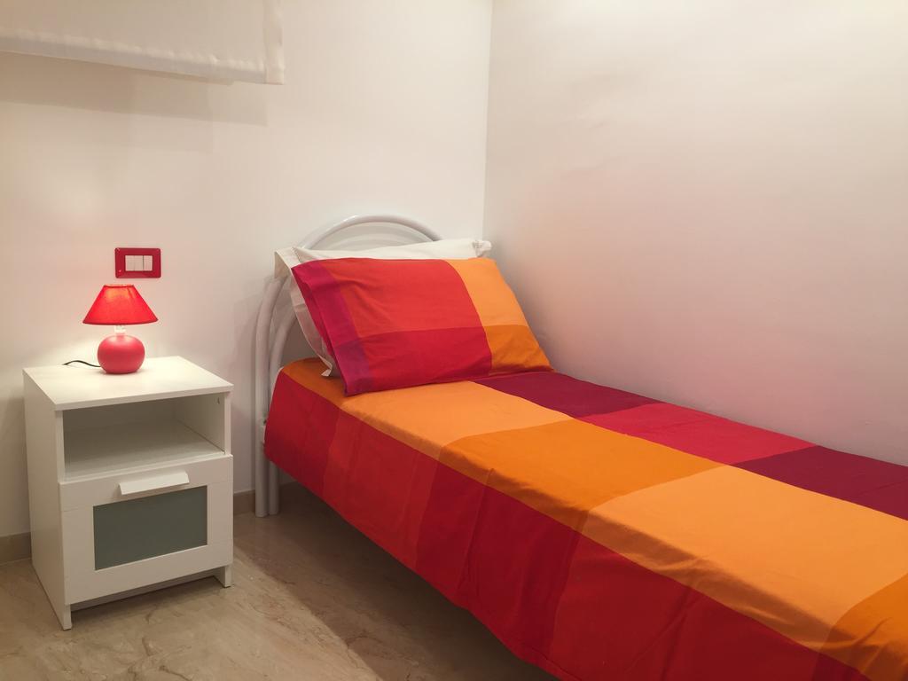 Baia Giardini Apartments 외부 사진
